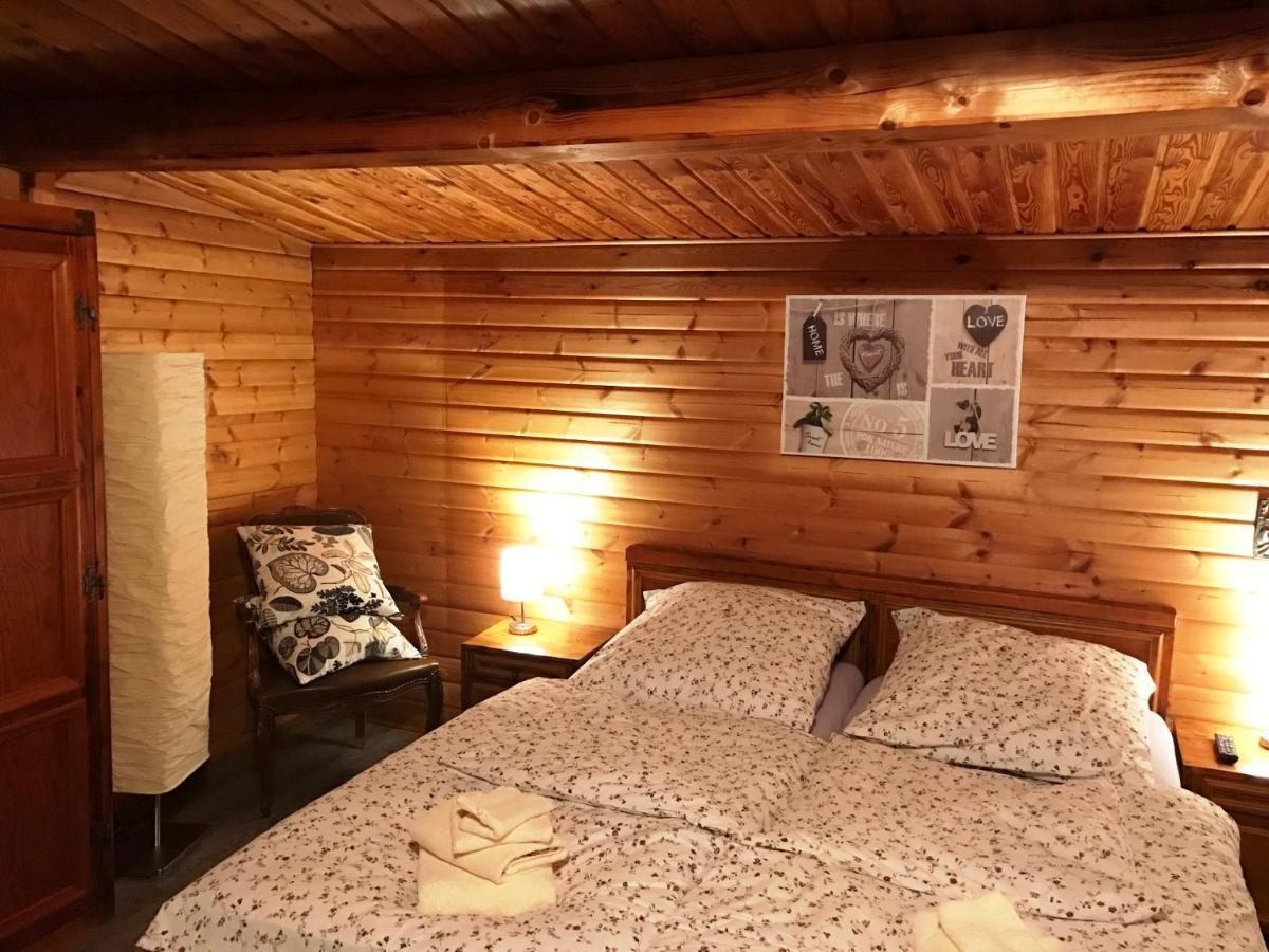Dachsbau Villa Barbis Екстериор снимка