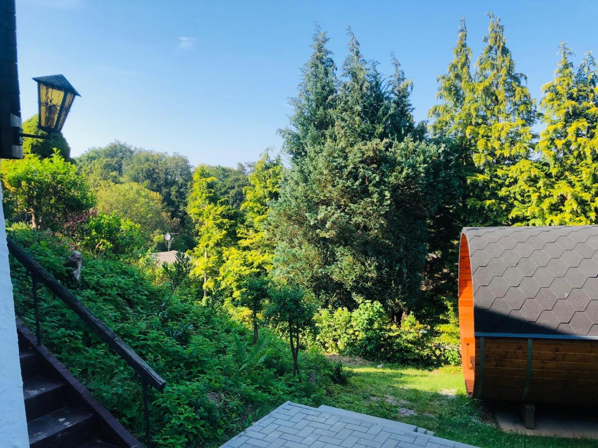 Dachsbau Villa Barbis Екстериор снимка